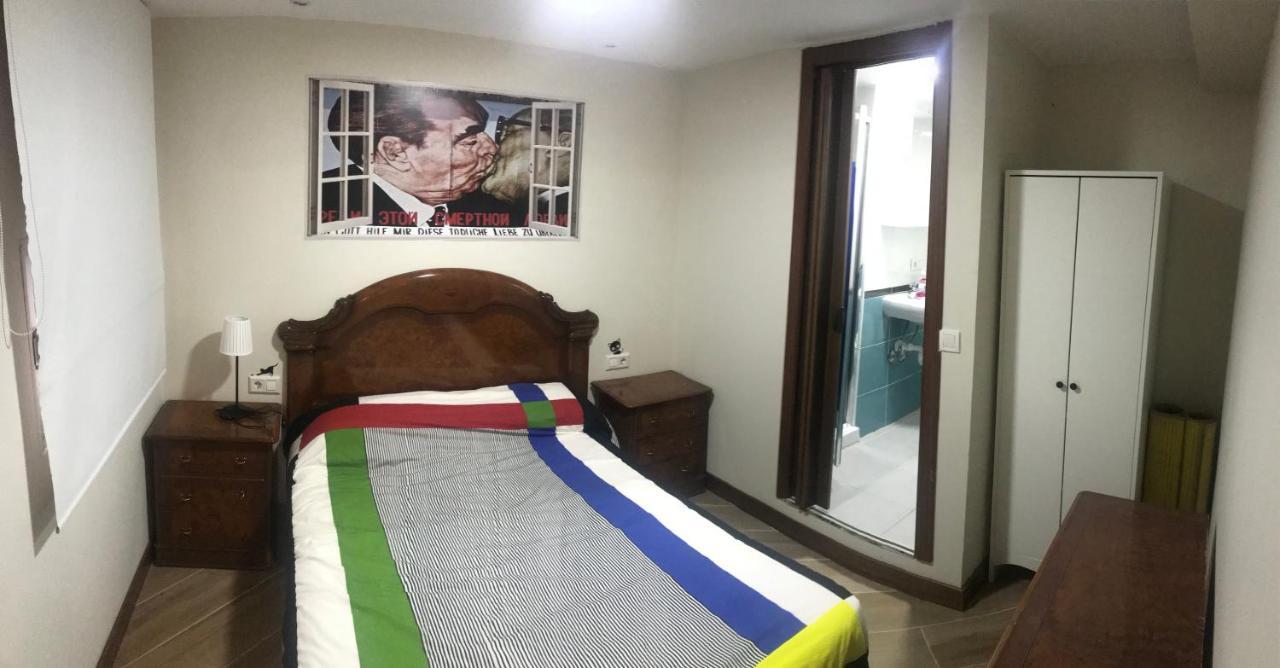 Ferienwohnung Piso Enorme Centrico Para Grupos Gijón Exterior foto